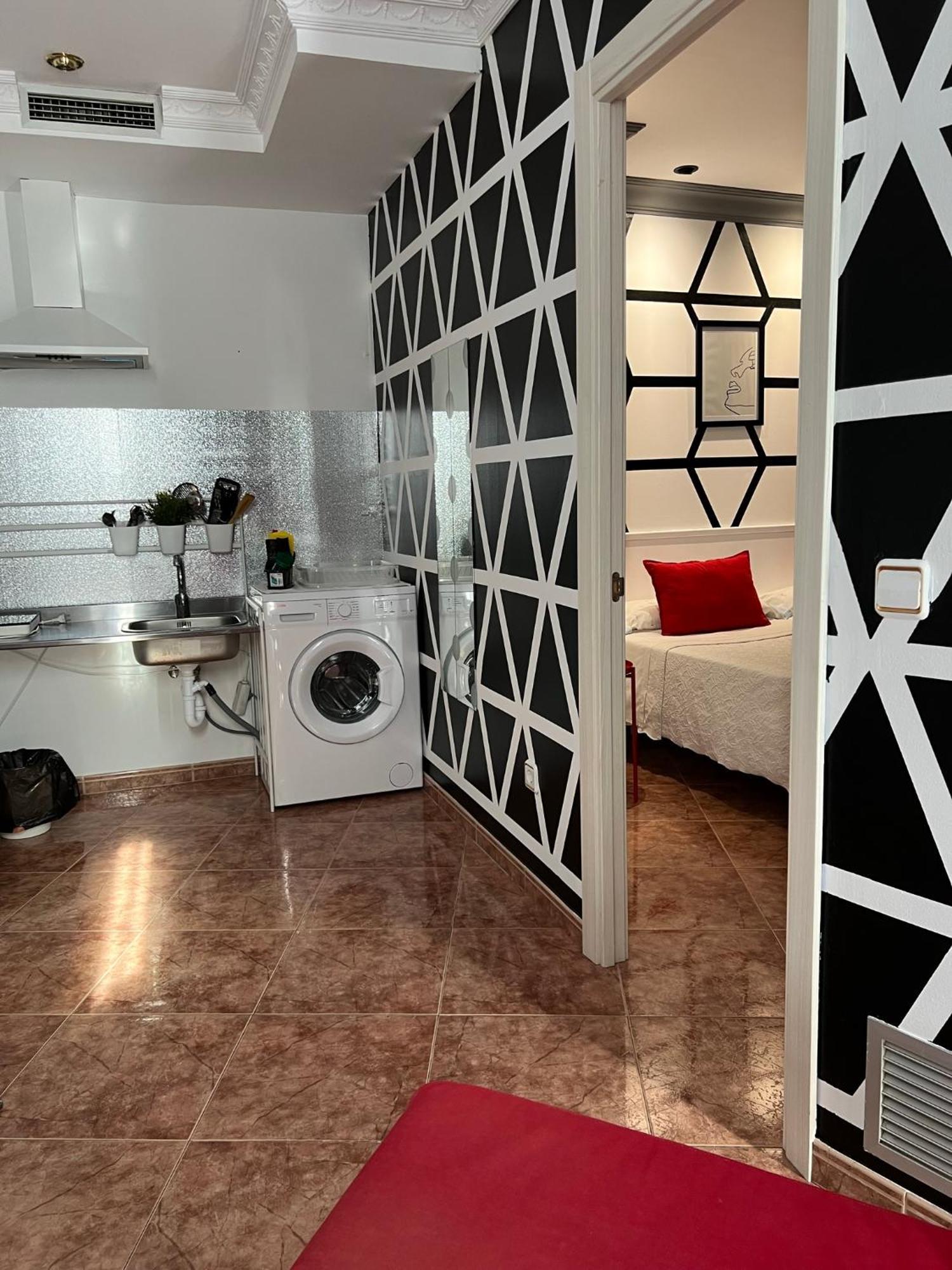 Apartamentos Los Angeles Alcaniz Bagian luar foto