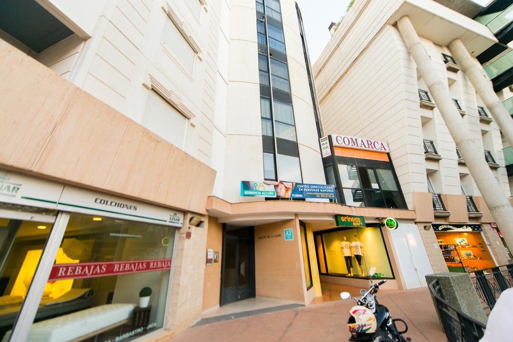 Apartamentos Los Angeles Alcaniz Bagian luar foto